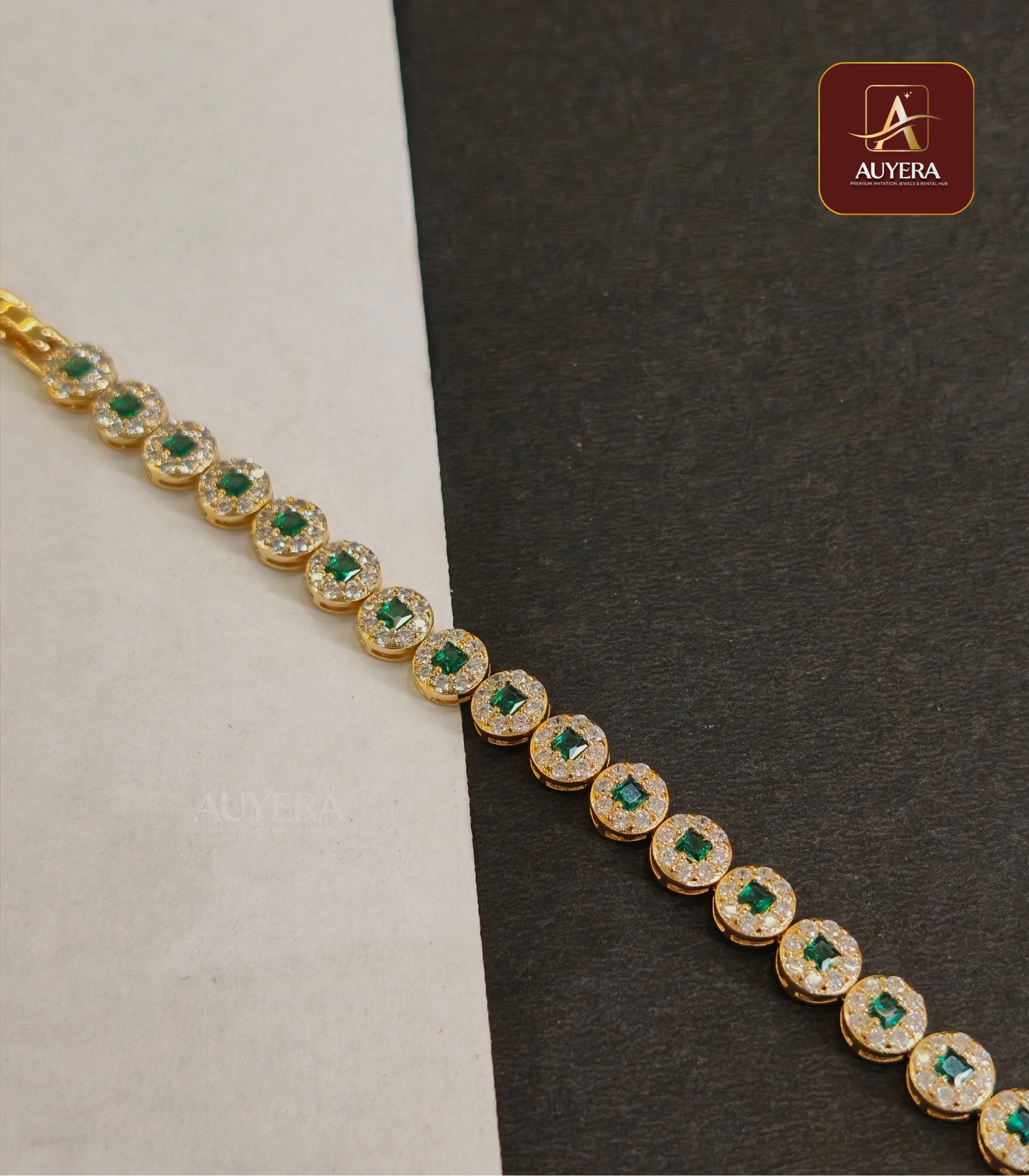 20 Royal Emerald Bracelet - Image 1