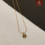 Anti-Tarnish Flower Pendent Necklace