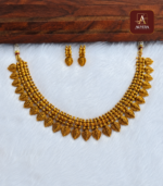 Antique Leaf Choker