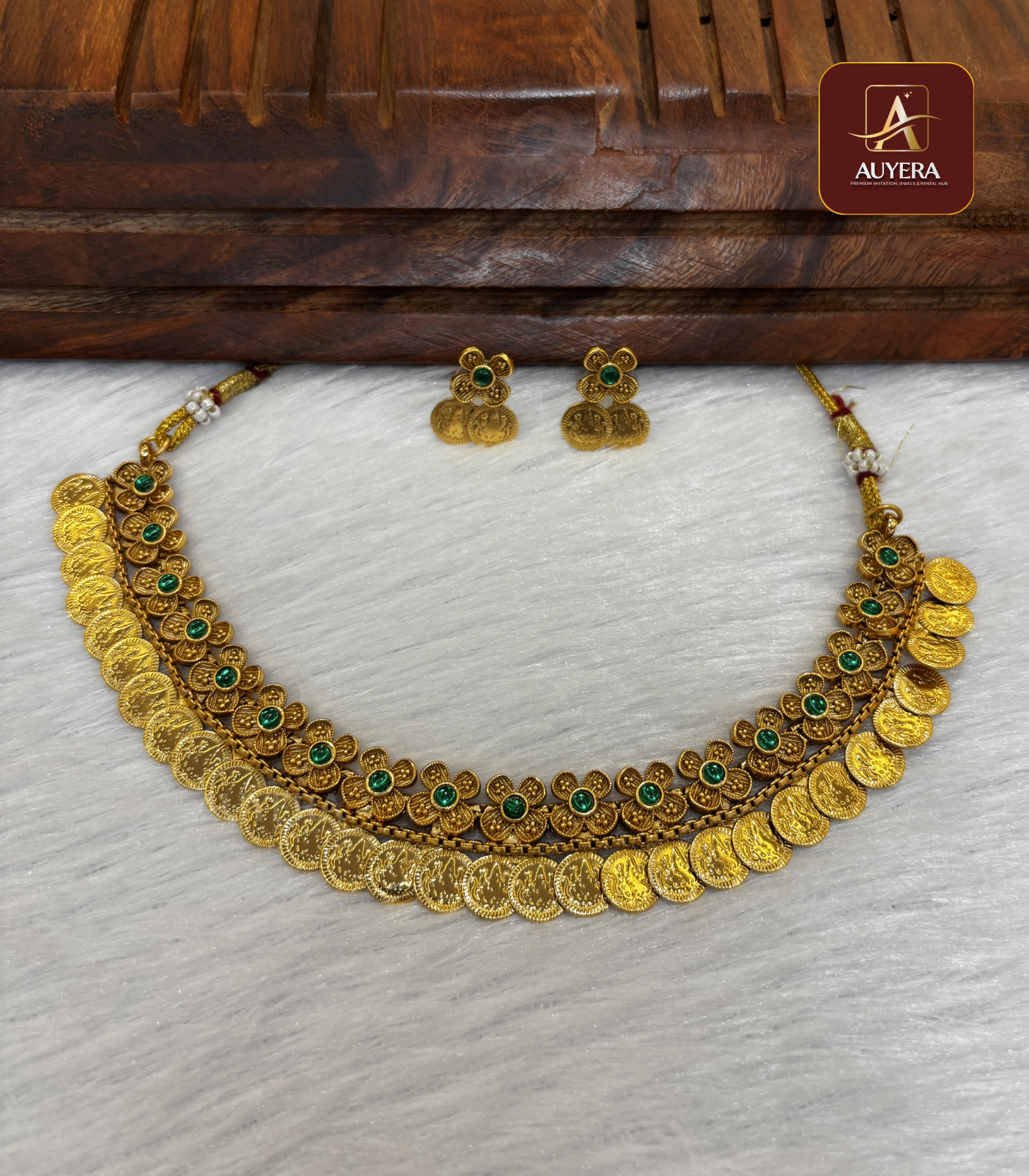 8 (3) Emerald Lakshmi Coin Choker - Image 1