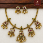 AD Flower Necklace