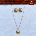 Square Pendent Necklace With Earring