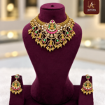 Kemb Lakshmi Choker